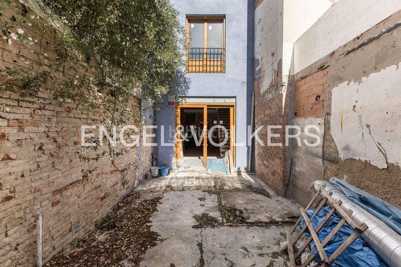 Foto 84d0bf7b-156b-4f6b-ae6a-b46f21eeaa27. Casa amb calefacció a El Clot Barcelona