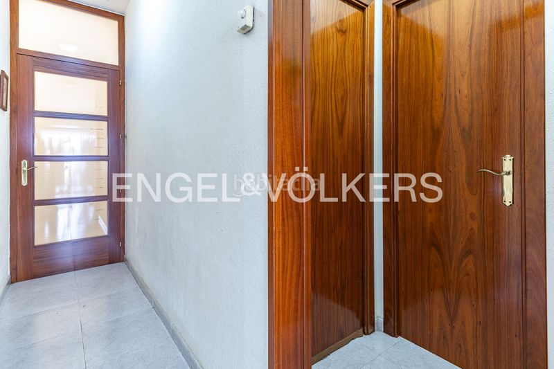 Foto ce2dd1eb-a3b7-4ac1-8a9a-515154f543a5. Casa amb calefacció aparcament a Polinyà