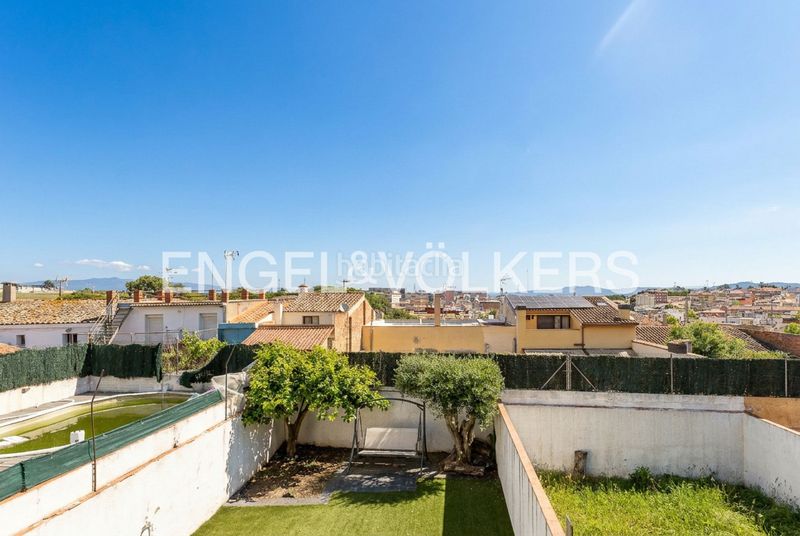 Foto e6f1648f-cb82-413d-9232-61ea9e8a62da. Casa amb calefacció aparcament a Polinyà