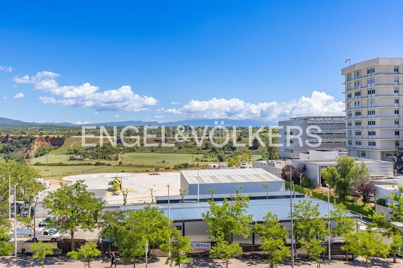 Foto f6341261-70e3-468c-8c8a-48f81e5d1d47. Pis amb calefacció a Creu Alta Sabadell