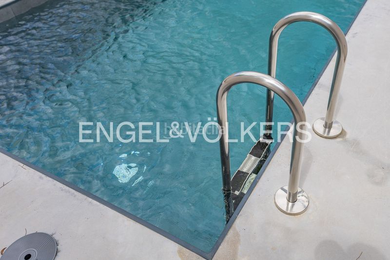 Foto 408c5d93-d76b-425b-9833-4fdecc93436b. Casa amb calefacció aparcament piscina a Matadepera