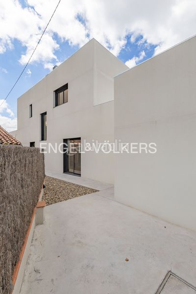 Foto b066a510-f9c3-4474-8b84-126c29eed090. Casa amb calefacció aparcament piscina a Matadepera