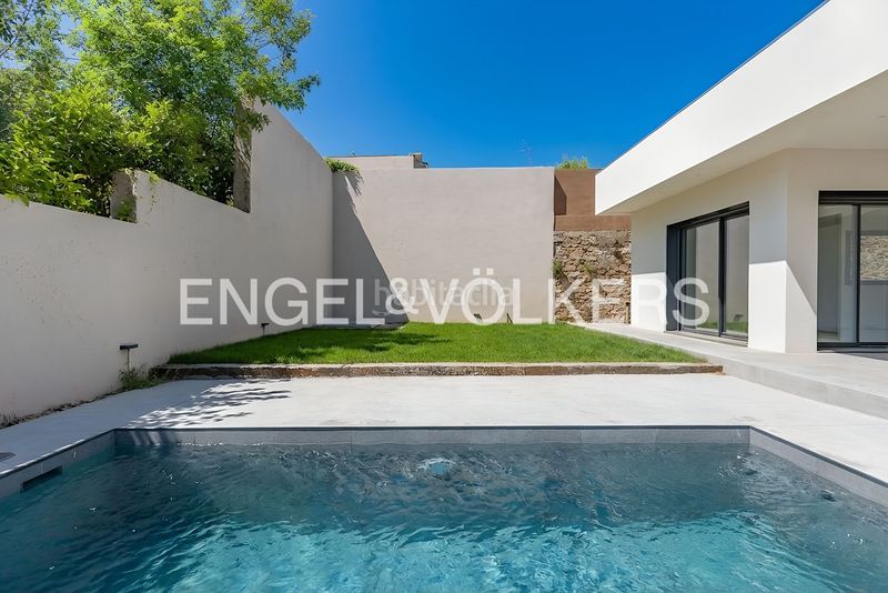 Foto d00eb143-a961-438b-a0f7-3e4a79a6b0f8. Casa amb calefacció aparcament piscina a Matadepera