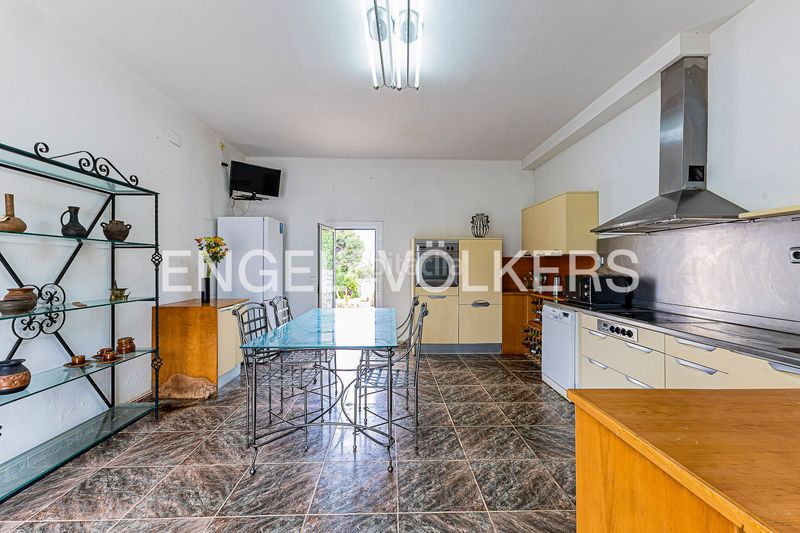 Foto 1f6a7c6f-94da-4452-9240-7ab5932cbd99. Casa amb calefacció aparcament piscina a Mas Trader-Corral d´En Tort-Corral d´En Cona Cubelles
