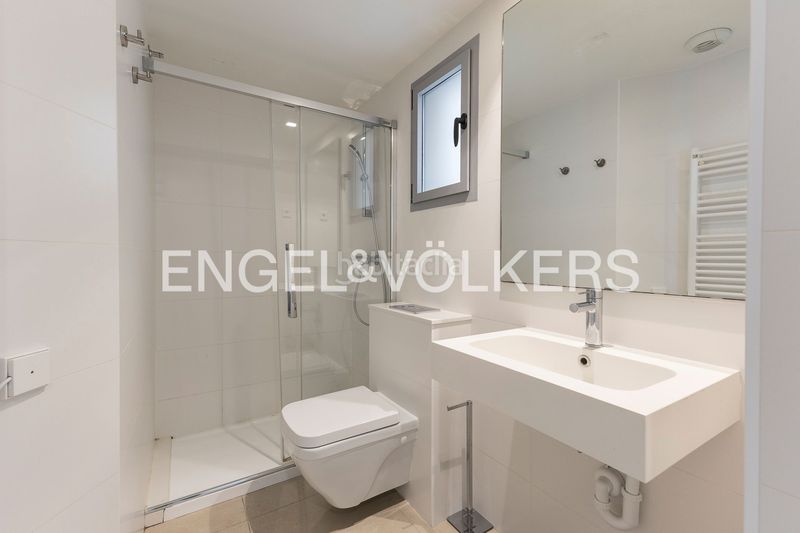 Foto e766a1c9-c7dd-4927-a7b6-f8d9e09747f9. Pis amb calefacció piscina a Dreta de l´Eixample Barcelona