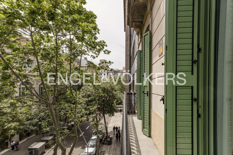Foto edafef22-ce24-413b-81c1-f0422211d08a. Pis amb calefacció a Dreta de l´Eixample Barcelona