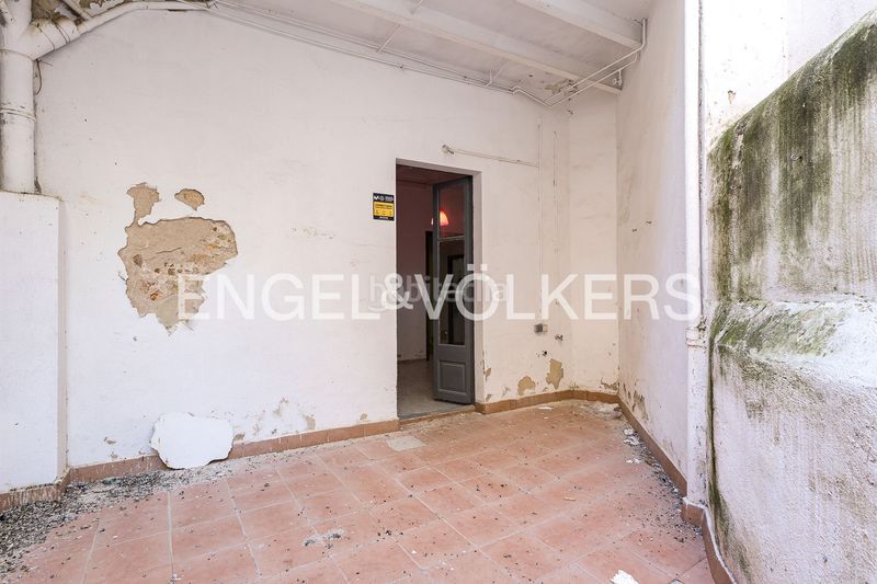 Foto f80bbbeb-a363-443a-8117-eafdd79714ab. Casa adossada amb calefacció a Eixample Tarragona