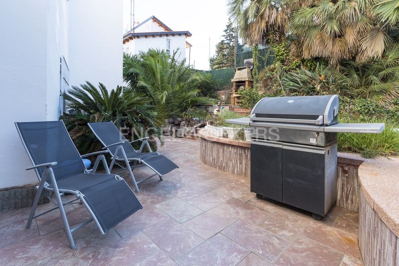 Foto e7027017-9e5c-4175-8074-ebe9d8dce999. Rent house with heating parking pool in Montmar Castelldefels