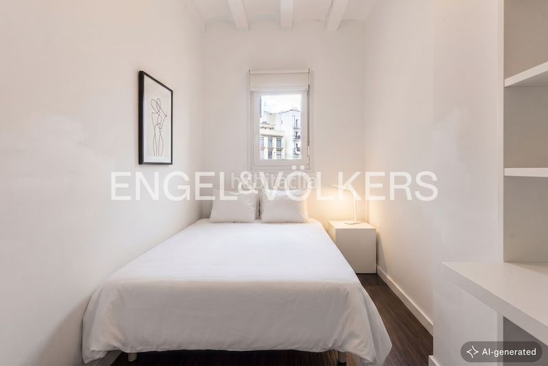 Foto b1a3dd0c-c483-41be-ba0e-fac0299191af. Pis amb calefacció a Raval Barcelona