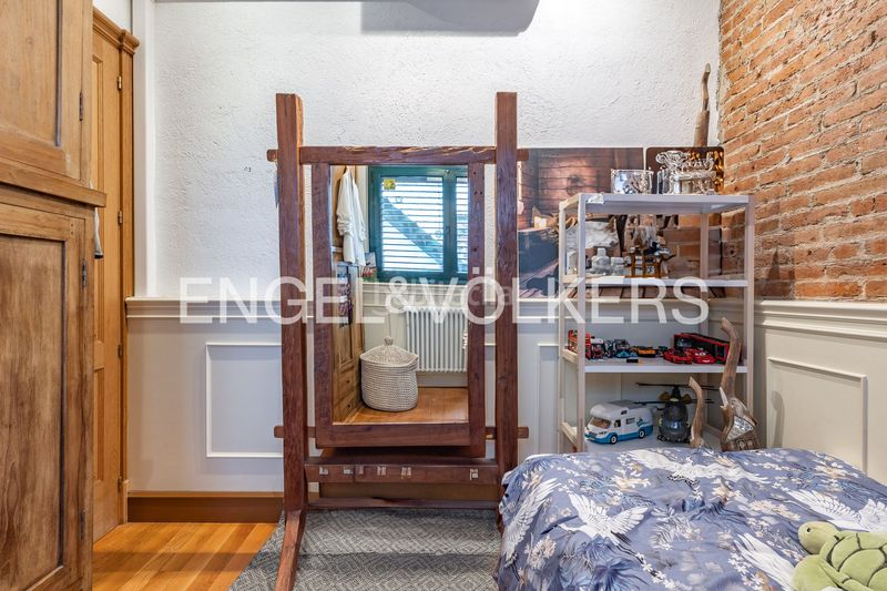 Foto 4db50eea-27cd-4f0b-9a08-9f5f706697d4. Casa adossada amb calefacció a Sant Andreu de Palomar Barcelona