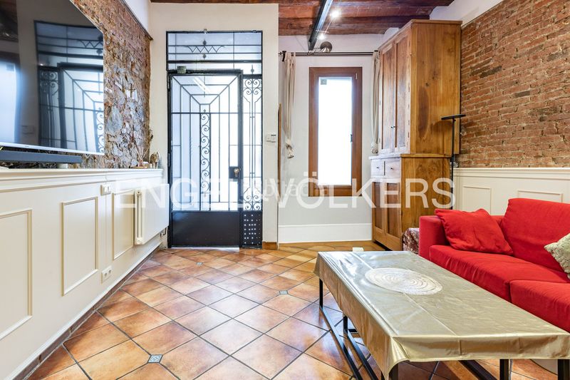 Foto 9069282f-19ff-4aef-ad45-5fda344ef5e6. Casa adossada amb calefacció a Sant Andreu de Palomar Barcelona