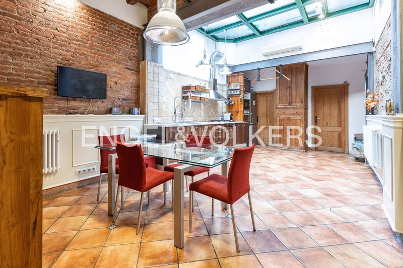 Foto 91ab0524-7425-4227-b38b-c335fefef807. Casa adossada amb calefacció a Sant Andreu de Palomar Barcelona