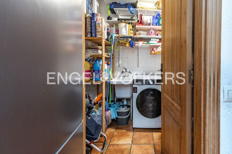 Foto b9b538ca-3879-4e74-a2ab-a0408d4488cd. Casa adossada amb calefacció a Sant Andreu de Palomar Barcelona