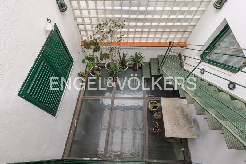 Foto cbeab927-bd94-4cde-a720-f6b9b09ae1c6. Casa adossada amb calefacció a Sant Andreu de Palomar Barcelona