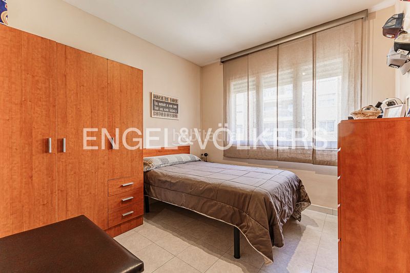 Foto 8a8c5260-adaa-483e-8487-a9b15f0f39d3. Casa adossada amb calefacció aparcament a Torrent Ballester Viladecans