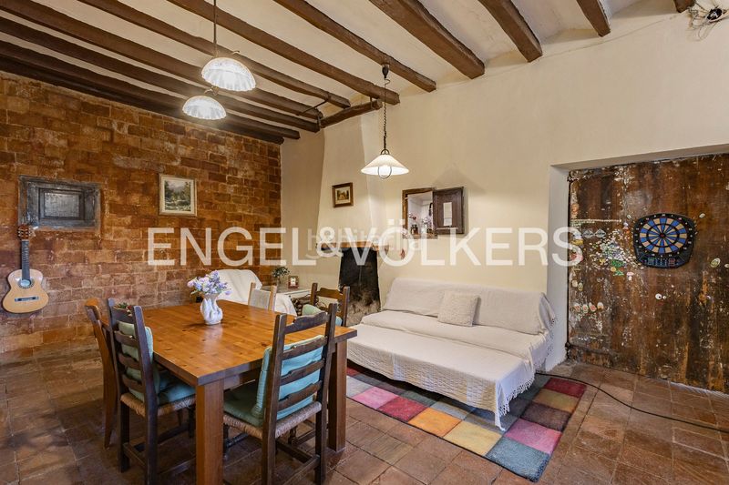 Foto 0d6280a2-0d7f-455e-a44d-f73ed4b01ecb. Casa amb calefacció aparcament a Corbera de Llobregat