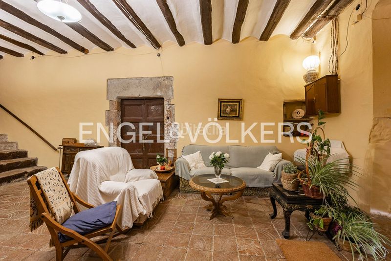 Foto 49cd9130-c3ae-47a8-9fd0-677e839beff7. Casa amb calefacció aparcament a Corbera de Llobregat