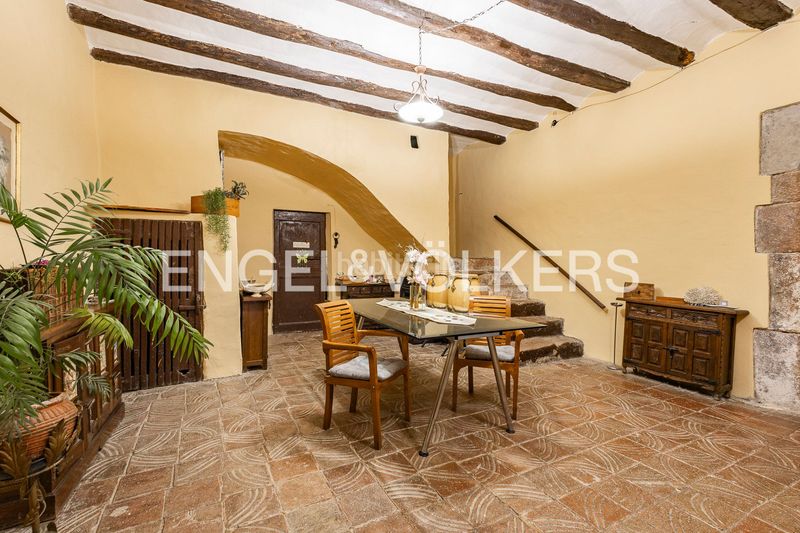 Foto 968d710f-2aa6-4af4-b2c0-9a6a13190c00. Casa amb calefacció aparcament a Corbera de Llobregat