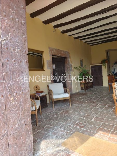 Foto a6da4c64-f414-4a4b-8e84-9b728459a269. Casa amb calefacció aparcament a Corbera de Llobregat