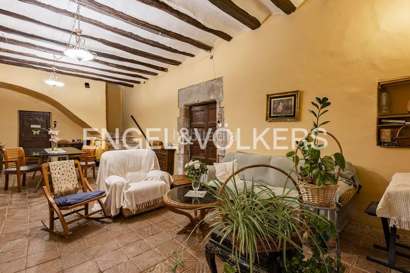 Foto fb48da60-7e26-4e85-b516-c9a029f7a214. Casa amb calefacció aparcament a Corbera de Llobregat