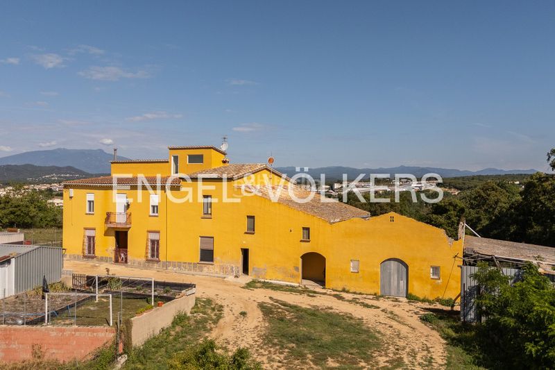 Foto 5171c6a8-dd1f-4bff-9c0e-e50a5ee58a07. Casa amb calefacció a Mas Mora-Sant Daniel Tordera