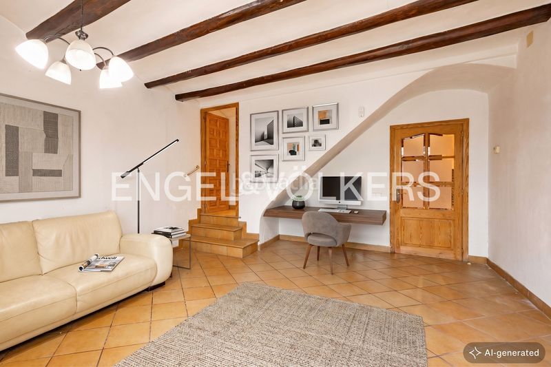 Foto 5caf6615-add9-48a5-8063-3bf29b97c0fb. Casa adossada amb calefacció a Vilapicina - Torre Llobeta Barcelona