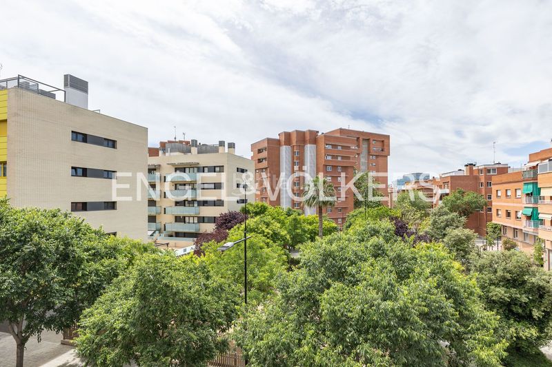 Foto af90ae95-a497-4a49-b8f2-4b2328c537e9. Lloguer pis amb calefacció aparcament a Montesa Esplugues de Llobregat