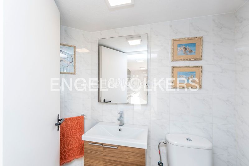 Foto bad1ab09-4216-435f-a7b8-7ce226d0fb95. Casa amb calefacció aparcament piscina a Cabrils