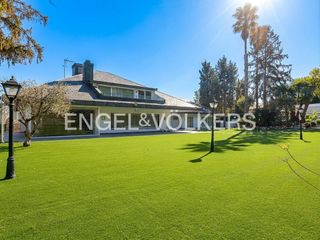 Location Maison à Eixample. Exclusiva y maravillosa casa unifamiliar en sant cugat  zona gol