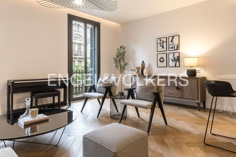 Foto b1a4a2ea-d3d7-4026-ab48-5e66e06b3adc. Pis amb calefacció a Dreta de l´Eixample Barcelona