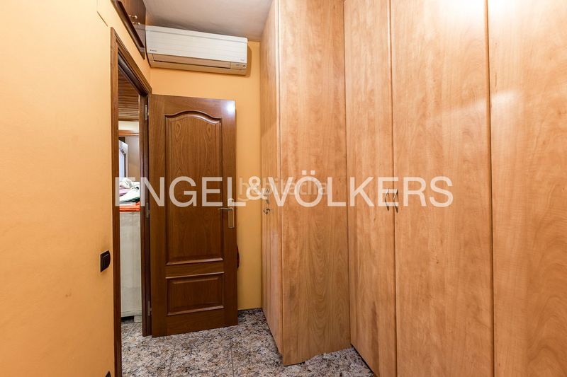Foto bbbd6768-b66e-493d-88e4-5fb8f6aac9c3. Pis amb calefacció a La Bordeta Barcelona