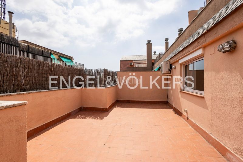 Foto 76b22825-b51e-4ce1-9d47-b0ebf20d094b. Rent penthouse with heating in Sarrià Barcelona