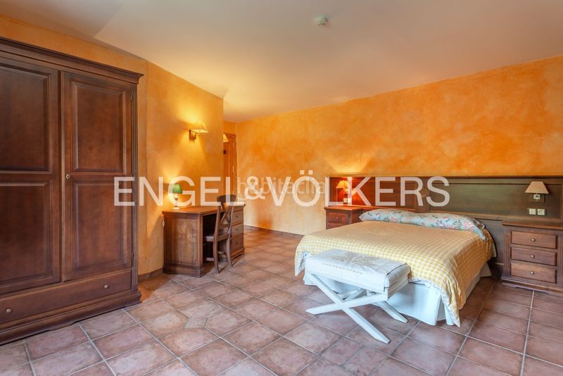Foto 80a5d8d7-1b79-47a6-aa2b-1d007189ad4b. Casa amb calefacció a Vall de Bianya (La)