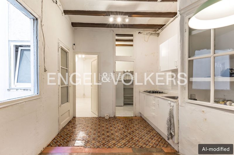 Foto ba0c8902-80ea-4fc5-8e51-337806719458. Pis amb calefacció a St. Pere - Sta. Caterina - El Born Barcelona