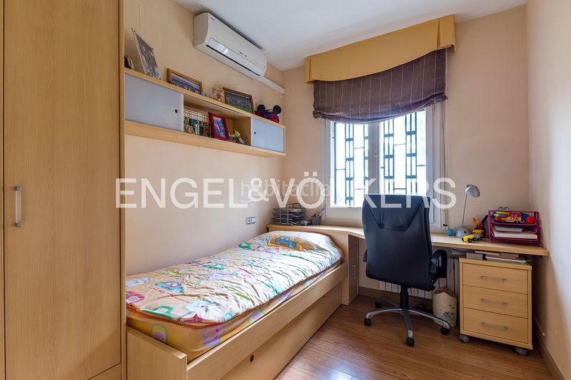 Foto 4e4efdcd-f56a-49a0-94ac-c9b62df16e9a. Casa amb calefacció aparcament a Torrent Ballester Viladecans
