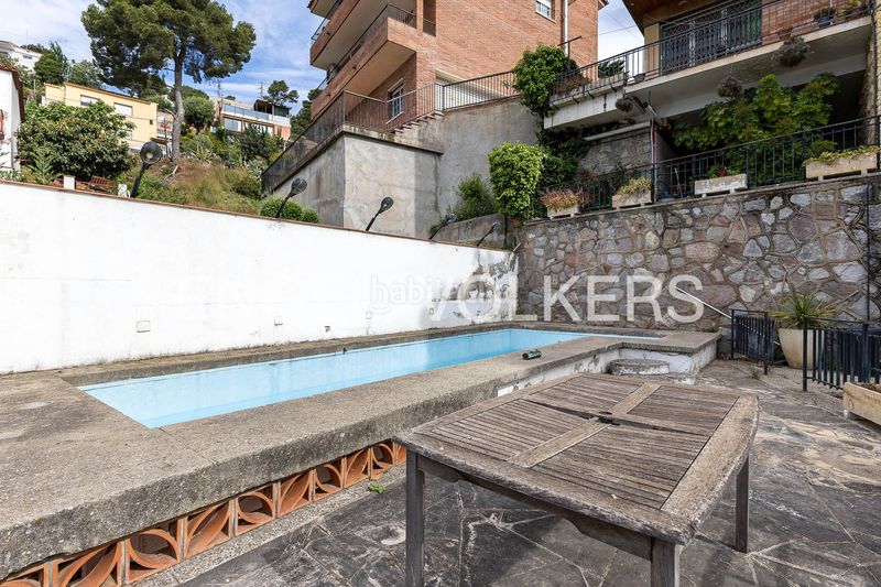 Foto 6ae998c3-6412-4ec7-938e-537ef7321338. Casa amb calefacció aparcament a Torrent Ballester Viladecans