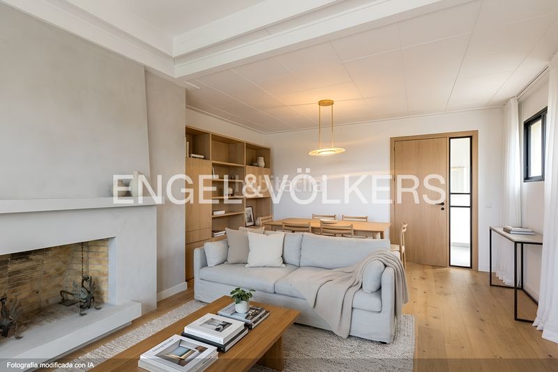 Foto ef014735-6a60-496c-bd92-ffdf14be5314. Casa amb calefacció aparcament a Torrent Ballester Viladecans