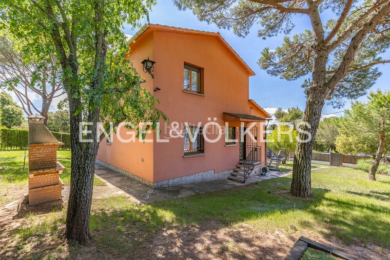 Foto 1fb25349-323c-4430-9561-585502f192f8. Casa amb calefacció aparcament a Moià