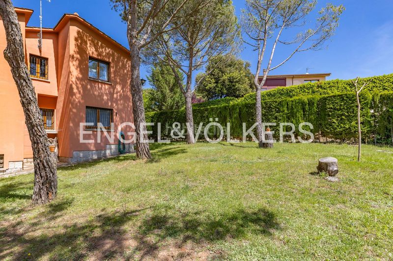 Foto c2c0978e-3706-46fe-9bef-d1feda35f730. Casa amb calefacció aparcament a Moià