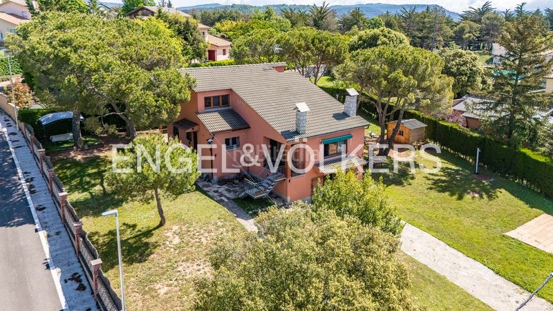 Foto f4270f9a-3d58-41ab-9b32-1053218a50ea. Casa amb calefacció aparcament a Moià