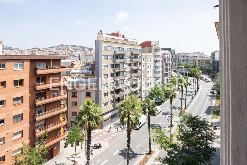 Foto 040b6faf-b2f4-4ffb-a71d-e32d39c9e7e9. Pis amb calefacció a Putget - Farró Barcelona