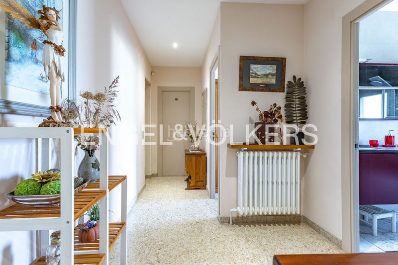 Foto 6f5af8d8-f7c4-47f9-afd5-49e041903b37. Casa amb calefacció aparcament piscina a Canovelles