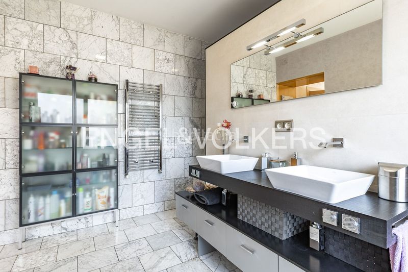 Foto 9ca937f0-1ea4-45c8-a8ff-017249814729. Casa amb calefacció aparcament piscina a Canovelles