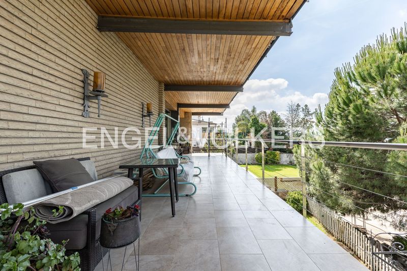 Foto c7845f95-9afc-469d-a7ac-045138c75f88. Casa amb calefacció aparcament piscina a Canovelles