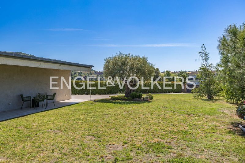 Foto b9d9a1ef-ed33-4204-a75b-6b7e4f83f779. Casa amb calefacció aparcament a Callús