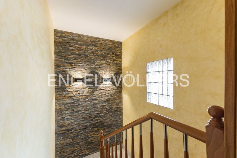 Foto df009031-1b62-48c9-bae1-d635885a4981. Casa amb calefacció aparcament piscina a Mas Mel Calafell
