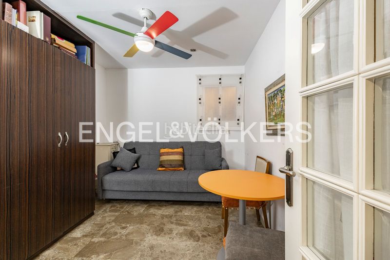 Foto 56b1a46c-a31a-4ff7-8764-0235601b0b0f. Casa amb calefacció a Eixample Sant Joan Despí