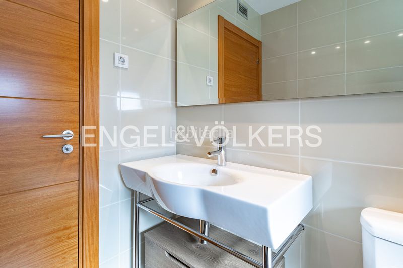Foto a6256e87-c552-4630-b0eb-d07e0e6f3de3. Casa amb calefacció aparcament piscina a Vilassar de Dalt