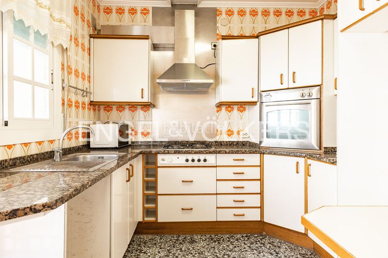 Foto 36e837e4-af46-4f20-85ab-6b861d7ffdf4. Casa amb calefacció aparcament a Banyeres Premià de Mar