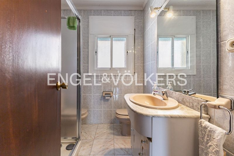 Foto 6e823dff-d1cc-41df-bdc6-95ee06d5de73. Casa amb calefacció aparcament a Banyeres Premià de Mar